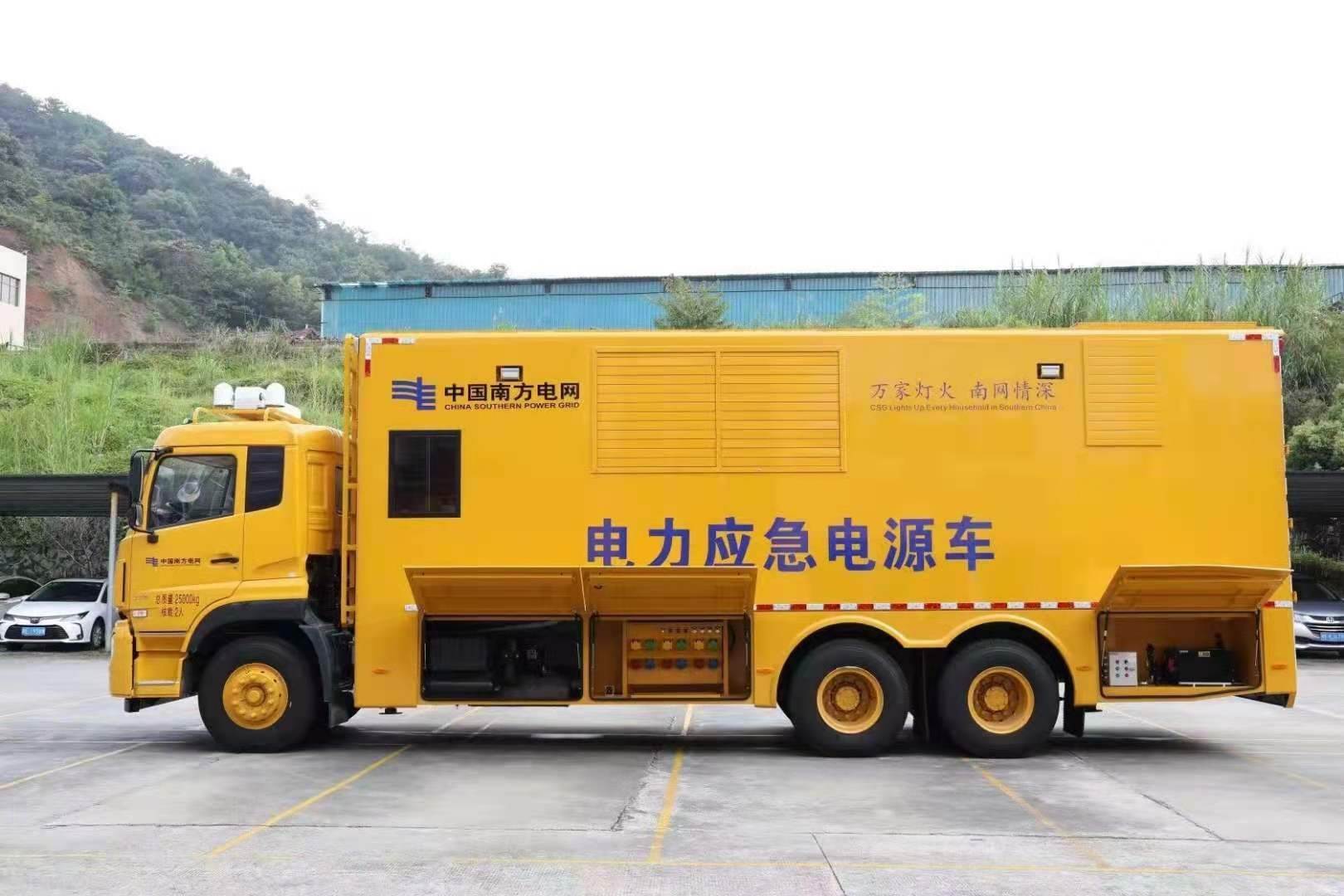 锡林浩特安康大型柴油发电机发电车UPS电源出租租赁